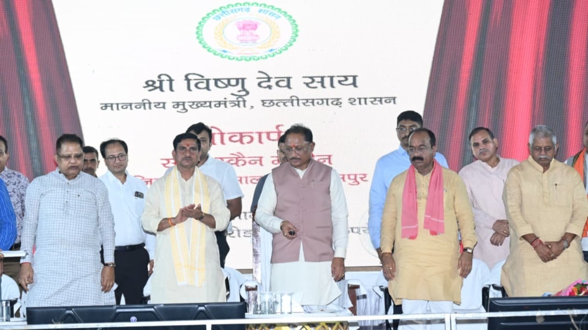 सीएम साय ने बिलासपुर को 134 करोड़ रुपये से अधिक के विकास कार्यों की दी सौगात, बेलतरा महाविद्यालय का नाम स्व. सखाराम सूर्यवंशी के नाम पर रखने की घोषणा