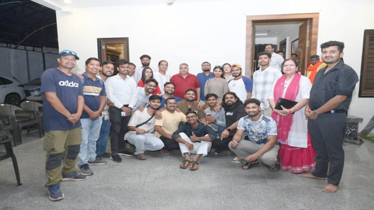 संस्कृति मंत्री का युवा डिजिटल क्रिएटर्स से संवाद : राजेश अग्रवाल ने कहा – डिजिटल दुनिया से विश्व पटल तक पहुंचेगा छत्तीसगढ़ का पर्यटन