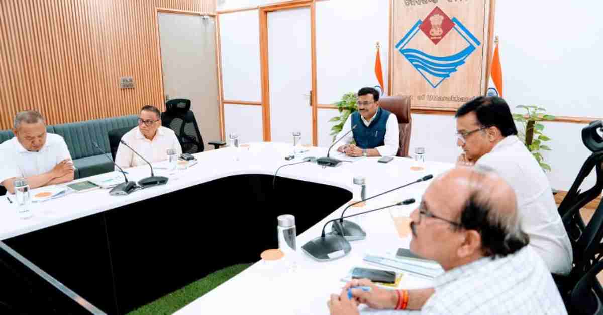 रोपवे से आसान होगी तीर्थयात्रा, केदारनाथ-हेमकुंट परियोजनाओं पर तेज हुआ काम, मुख्य सचिव ने अफसरों को दिए कड़े निर्देश