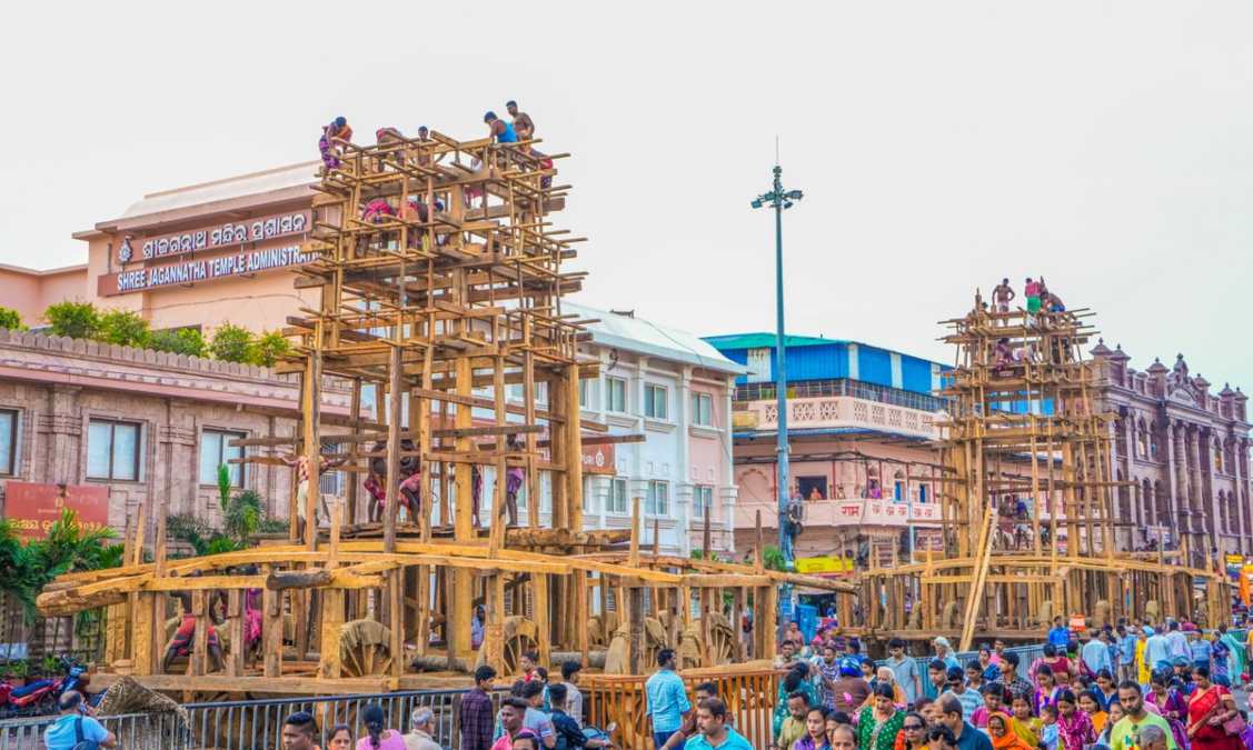 जोर-शोर से चल रही रथयात्रा की तैयारी, पुरी में अंतिम चरण में रथों का निर्माण