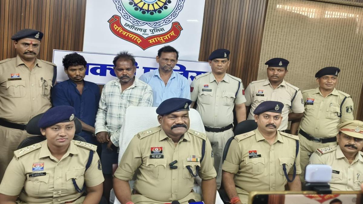 डबल ब्लाइंड मर्डर का खुलासा : लूट के लिए की थी पति-पत्नी की हत्या, दो आरोपी समेत सराफा व्यापारी गिरफ्तार