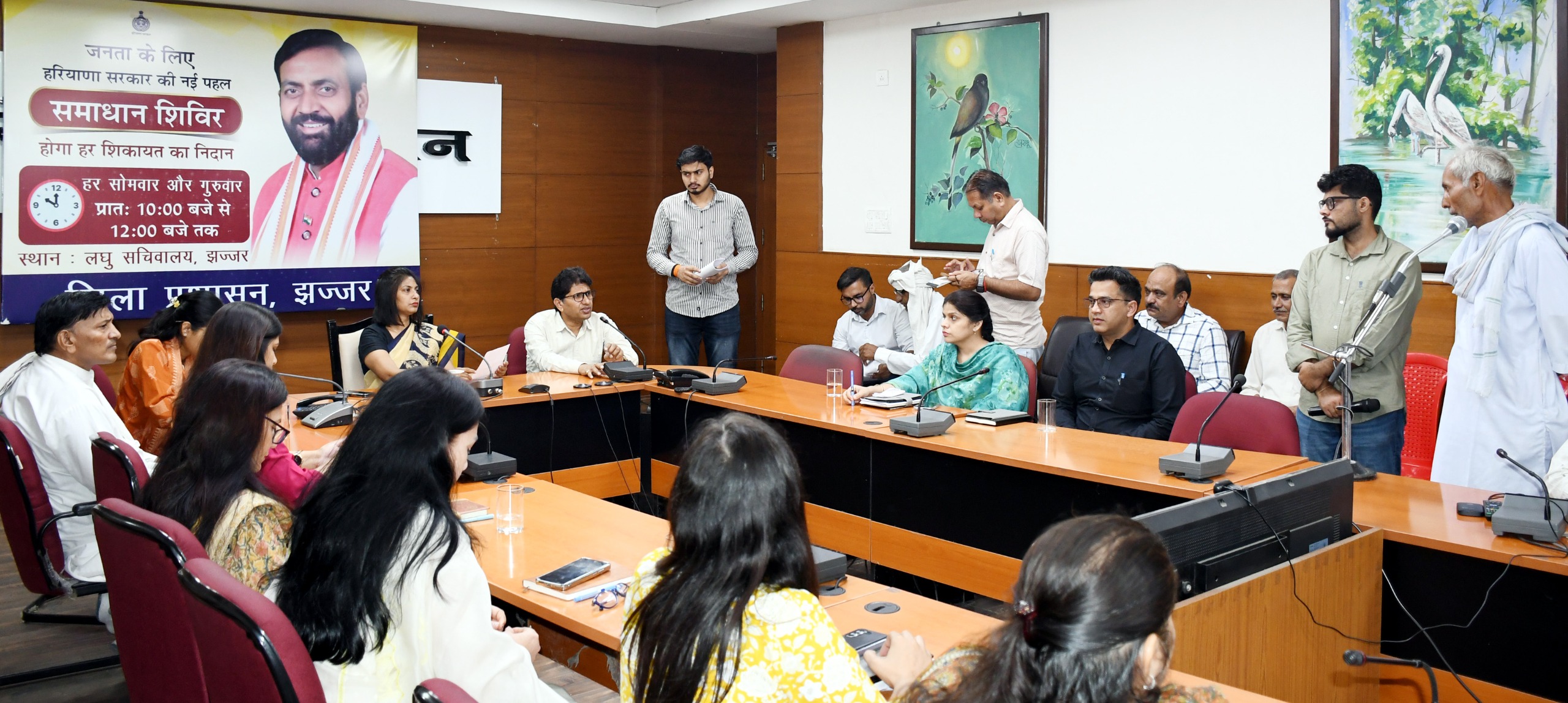 झज्जर में DC वर्षा खांगवाल का कड़ा एक्शन, समाधान शिविर में जनसमस्याएं सुन अधिकारियों को दिए निर्देश