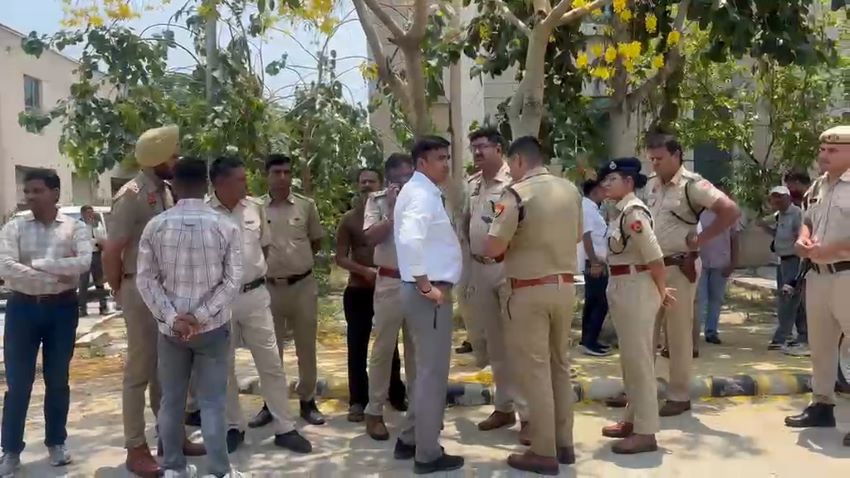 बॉबी की मौत के सात दिन बाद भी शव का अंतिम संस्कार नहीं
