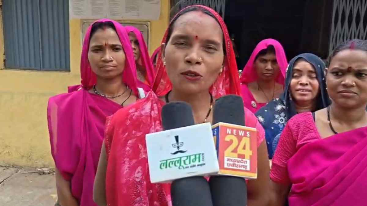 स्व सहायता समूह से जुड़ी दीदियों के लिए खुशखबरी, 60 साल पूरे करने पर मिलेगी 3 हजार की पेंशन, PM मोदी का जताया आभार