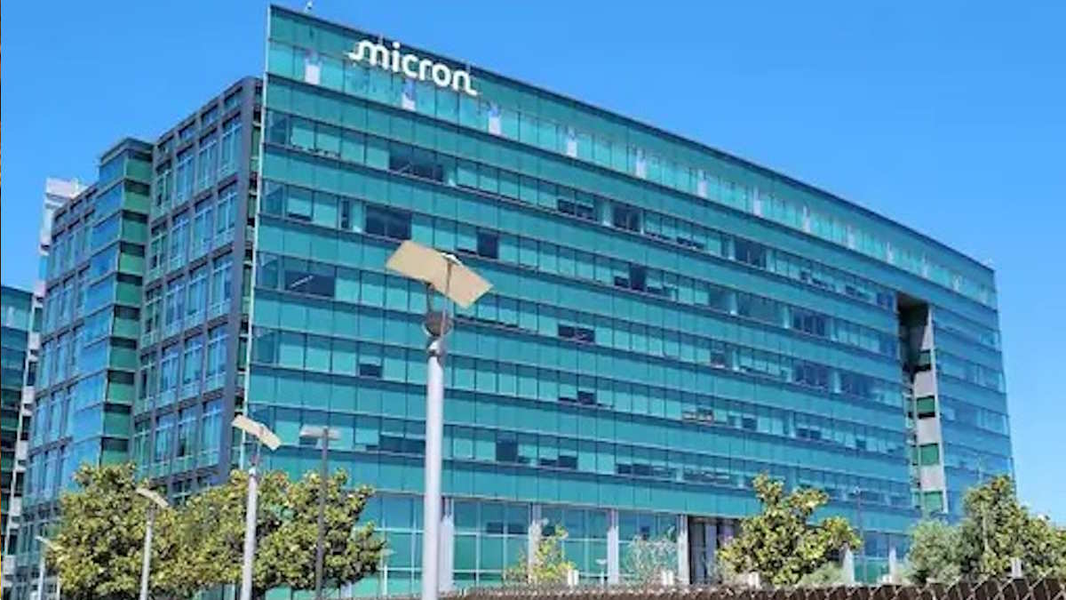 AI Chip Boom Update: माइक्रोन ने मार्केट कैप में Meta-Tesla को छोड़ा पीछे, शेयर 18.4% उछले…
