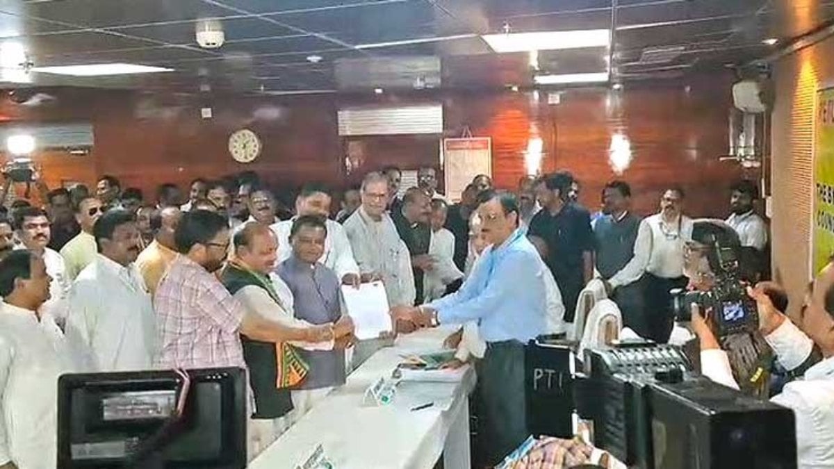 ओडिशा राज्यसभा उपचुनाव: बीजेपी उम्मीदवार देबाशीष सामंतराय ने दाखिल किया नामांकन
