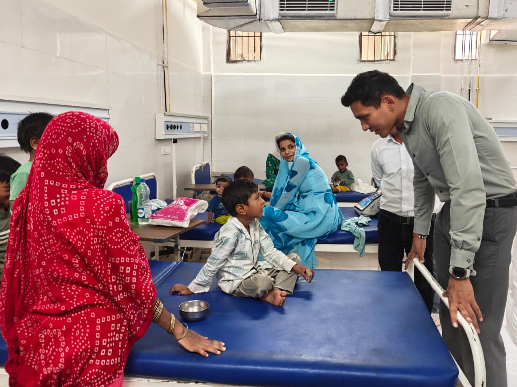 कुपोषण के खिलाफ जंग तेज: प्रशिक्षु IAS अमितेज पांगती ने अल आफिया अस्पताल में व्यवस्थाओं का लिया जायजा
