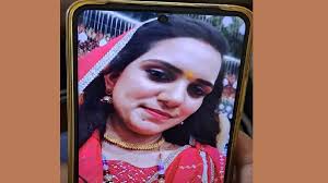Accident : B.Ed परीक्षा देने जा रही महिला को तेज रफ्तार कार ने कुचला, मौके पर मौत