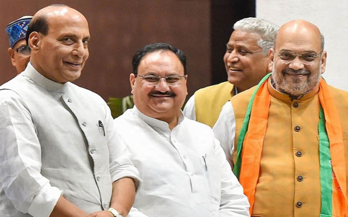राजनाथ सिंह के आवास पर जुटे BJP के दिग्गज, 2027 के लिए 7 राज्यों का ब्लूप्रिंट किया तैयार