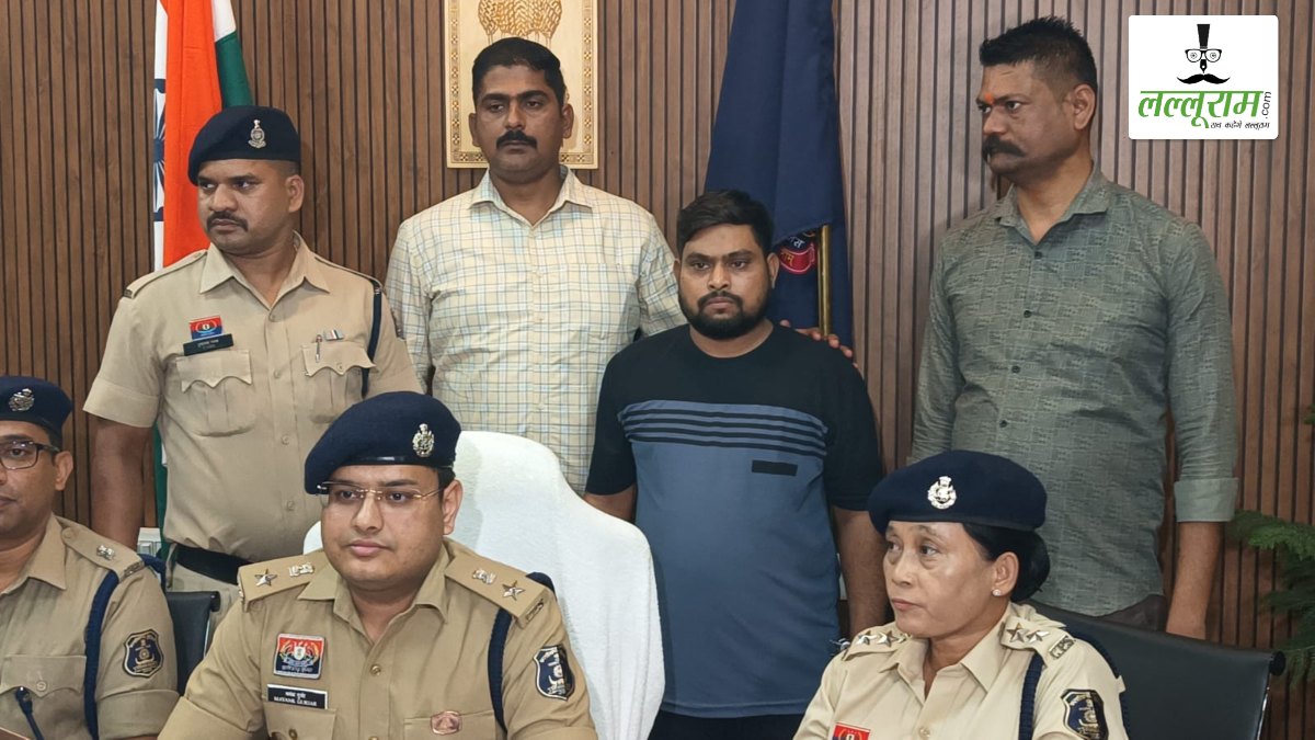 नशे के खिलाफ बड़ी कार्रवाई: नशीली सिरप खपाने ग्राहक ढूंढ रहा आरोपी गिरफ्तार, 1.40 लाख का माल जब्त