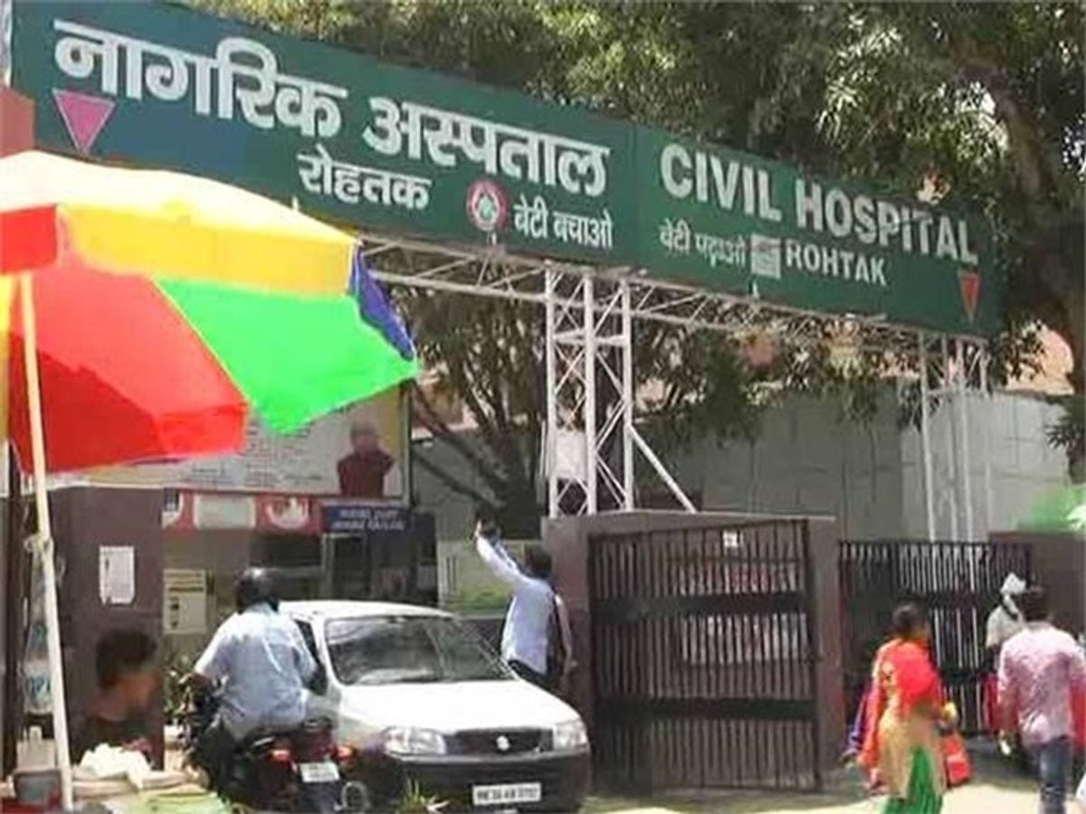 रोहतक सिविल अस्पताल में बड़ा खेल : डेढ़ माह के मासूम को चढ़ाया एक्सपायरी ग्लूकोज,जांच शुरू