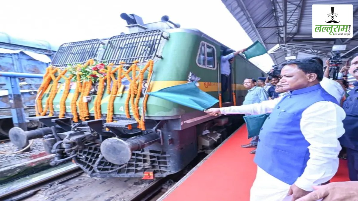 CM माझी ने ‘सोमनाथ स्वाभिमान यात्रा’ को दिखाई हरी झंडी: 1100 श्रद्धालुओं का जत्था रवाना