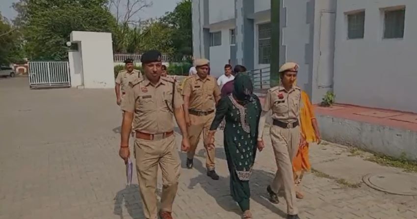 सोनीपत में हनीट्रैप गिरोह का पर्दाफाश, दुष्कर्म का डर दिखाकर 20 लाख मांगने वाले 5 गिरफ्तार