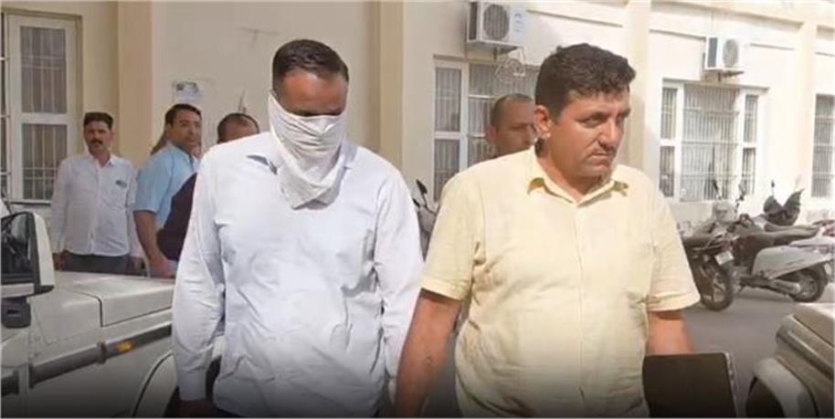 16 लाख के बिल पास करने के बदले मांगी रिश्वत : ACB के जाल में फंसा नगर पालिका सचिव, रंगे हाथ गिरफ्तार