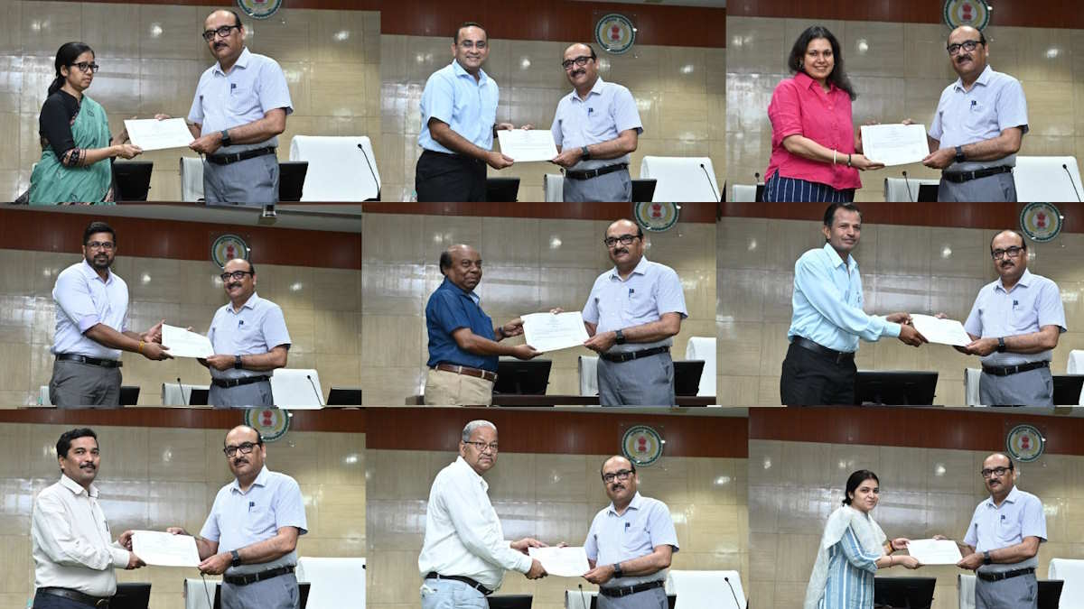 ई-ऑफिस एवं समयबद्धता के लिए मंत्रालय के अधिकारी और कर्मचारियों को मुख्य सचिव ने दिए प्रशंसा पत्र…