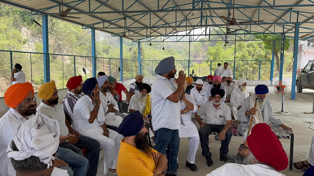 गुरूद्वारा किला लोहगढ़ साहिब में सिख महापंचायत: प्रशासन के खिलाफ फूटा गुस्सा, दी आंदोलन की चेतावनी