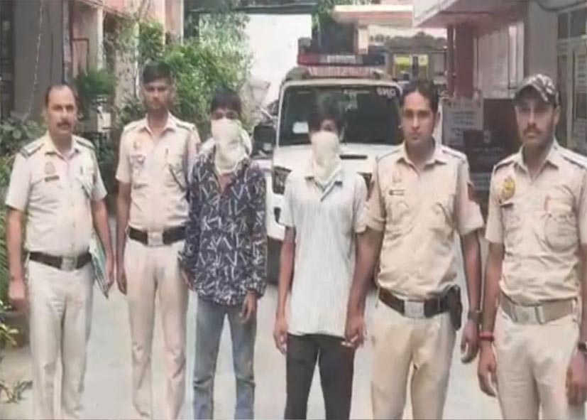 दिल्ली कैब ड्राइवर मर्डर केस में सनसनीखेज खुलासा, गला काटकर हत्या, खून से सनी कार दौड़ाते रहे आरोपी