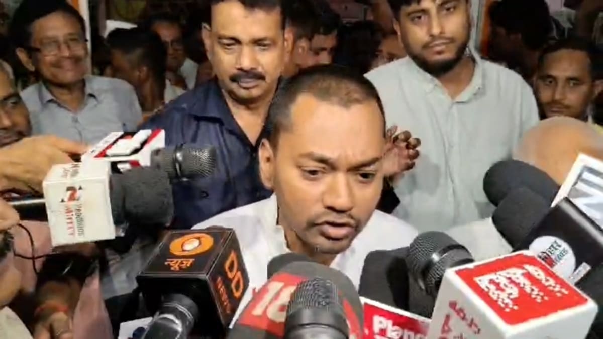 पिता नीतीश कुमार की राह पर निशांत, विधान परिषद में ली शपथ