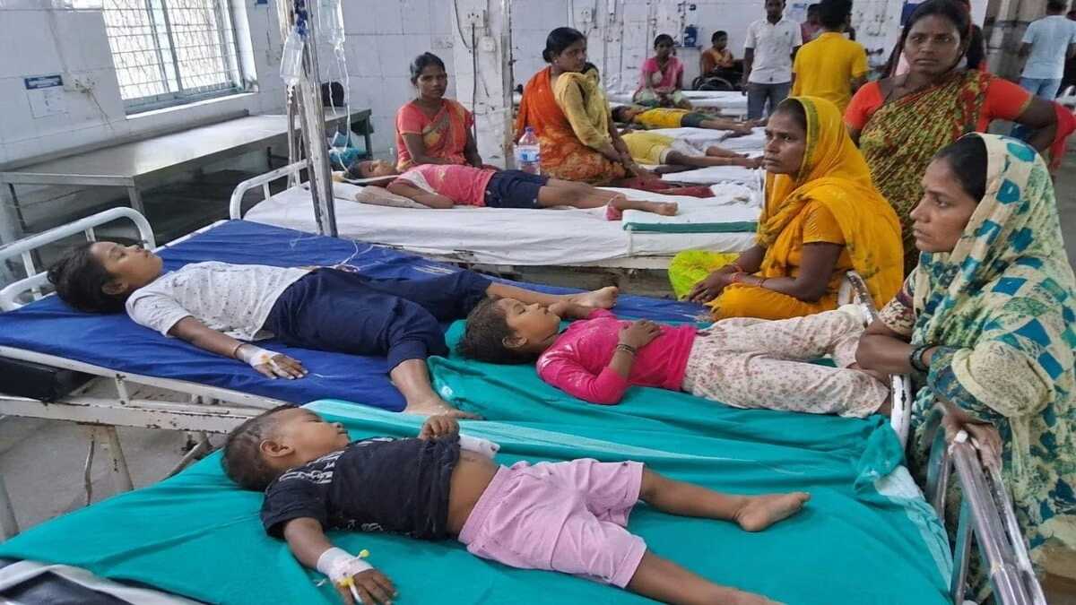 फटा दूध खाने से एक ही परिवार के 10 लोग फूड पॉइजनिंग के शिकार, सदर अस्पताल में भर्ती