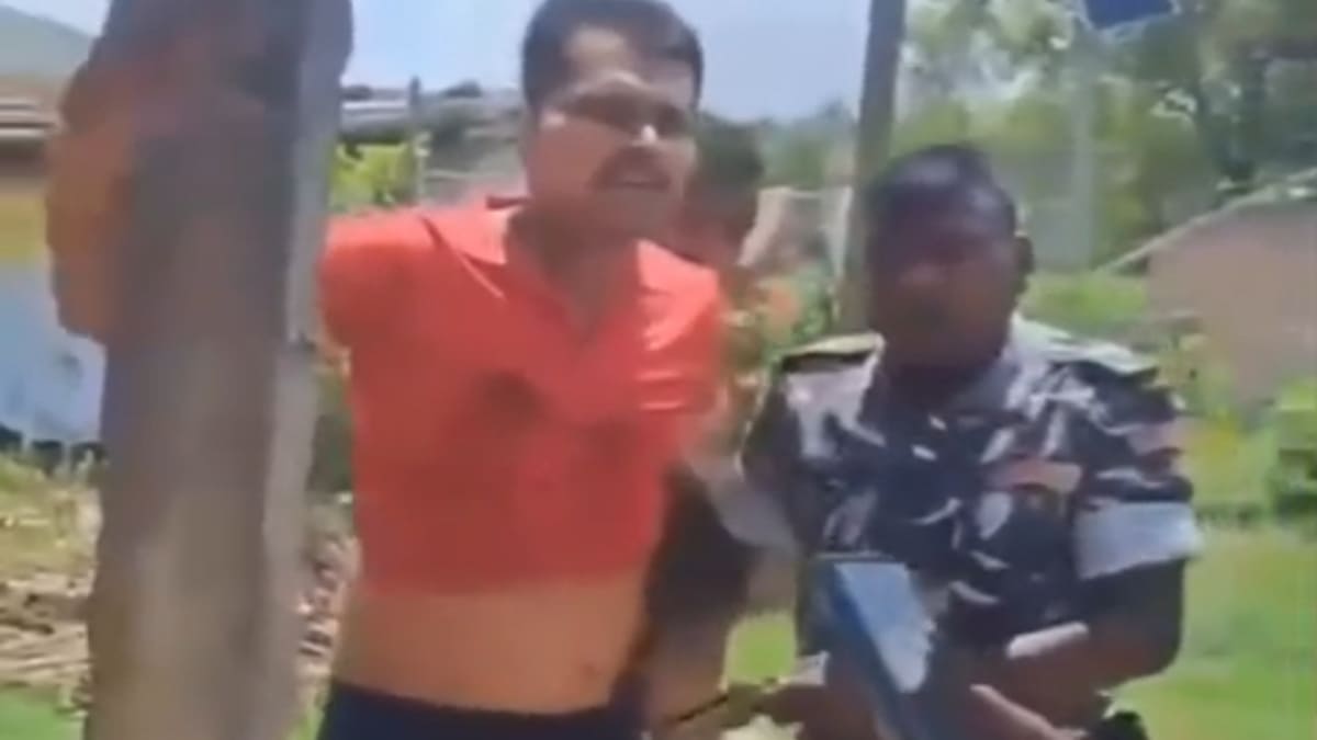 ​सोशल मीडिया पर दिखा घातक हथियारों का प्रदर्शन, तलाश में जुटी पुलिस