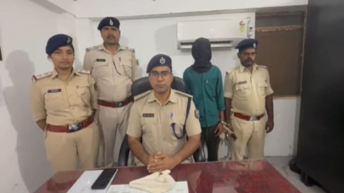 अवैध हथियार के साथ युवक गिरफ्तार, देसी कट्टा और कारतूस बरामद