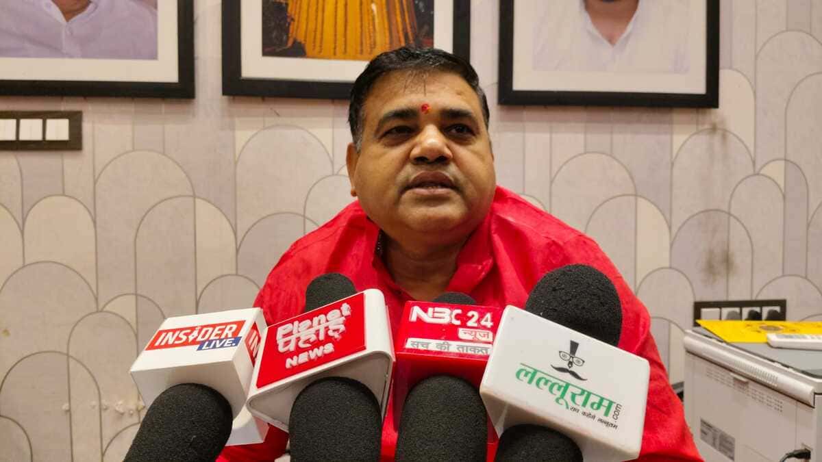 शक्ति सिंह यादव का सरकार पर निशाना, कहा बिहार में विकास ठप, अपराध बेलगाम, खजाना खाली, जनता परेशान