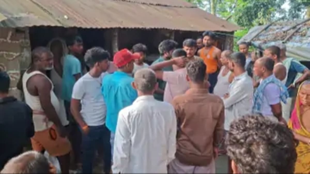 एक ही रात में तीन घरों को बनाया निशाना, नकदी और जेवरात लेकर चंपत हुए चोर