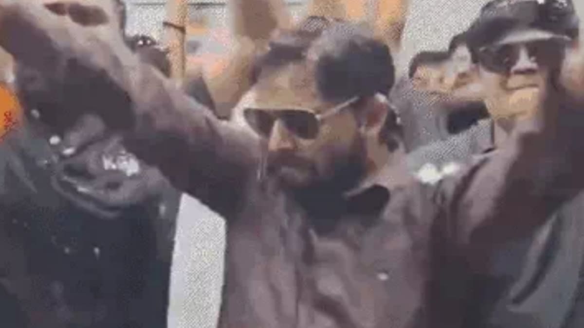 अवध ओझा और फैजल खान के बीच छिड़ा जुबानी जंग का दौर, वायरल वीडियो पर क्या बोले दोनों