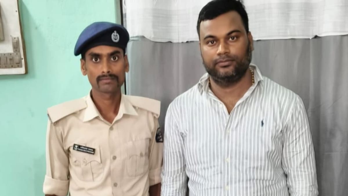 SDM पोस्टिंग के नाम पर 25 लाख मांगने वाला मास्टरमाइंड गिरफ्तार