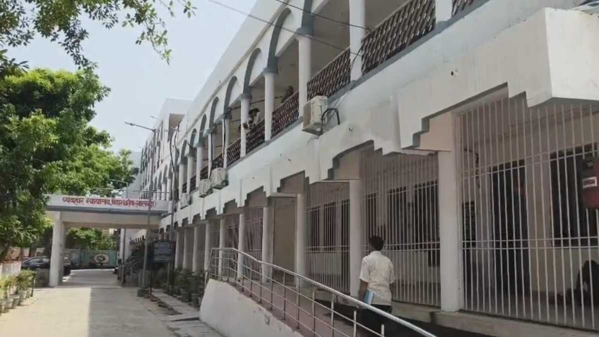 13 वर्षीय दिव्यांग बच्ची से छेड़खानी के मामले में दोषी को 3 साल की सजा, कोर्ट ने सुनाया बड़ा फैसला