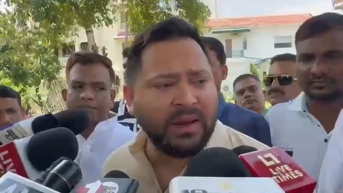 तेजस्वी यादव का बड़ा एलान, छात्र आंदोलन के पीड़ितों को मिलेगी सरकारी नौकरी और पेंशन