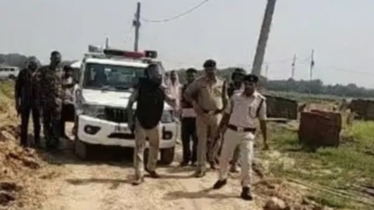 सीएम से मिला था भरत  भूषण का परिवार, एनकाउंटर मामले में गोली चलाने वाला पहला आरोपी एसटीएफ जवान गिरफ्तार