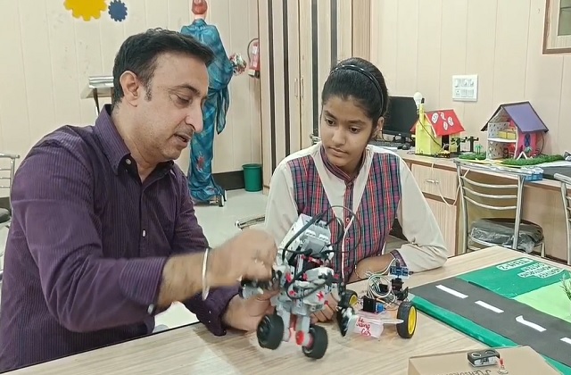 पंजाब की बेटी टिया गौरव का कमाल, इंटरनेशनल शिव शक्ति सैटेलाइट मिशन में भारत का करेंगी प्रतिनिधित्व