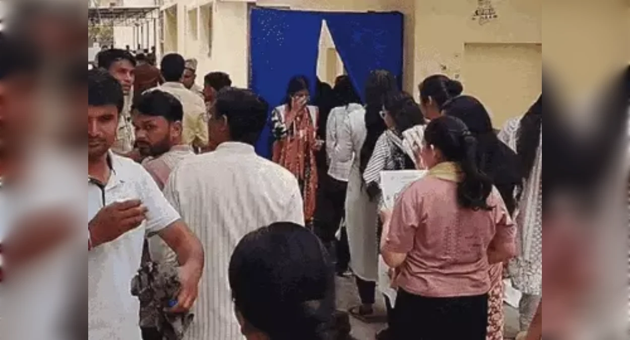 हरियाणा में HTET परीक्षा शुरू होते ही केंद्रों पर मचा हड़कंप, कड़े नियमों से परेशान हुए अभ्यर्थी, महिलाओं के गहने और कलावा तक उतरवाए