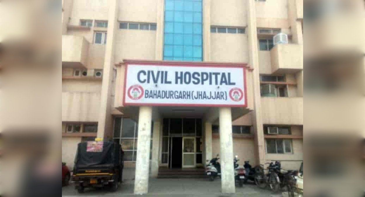 प्रमोशन की खुशी, वार्ड में मची दावत; बहादुरगढ़ अस्पताल की इस हरकत से मचा बवाल