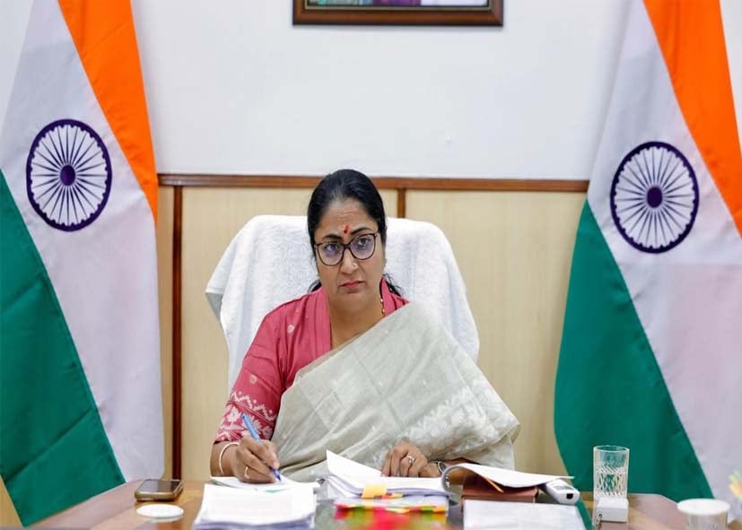 दिल्ली में सरकारी सेवाओं की तय होगी समय-सीमा, CM रेखा गुप्ता ने नए सेवा गारंटी बिल को दी मंजूरी