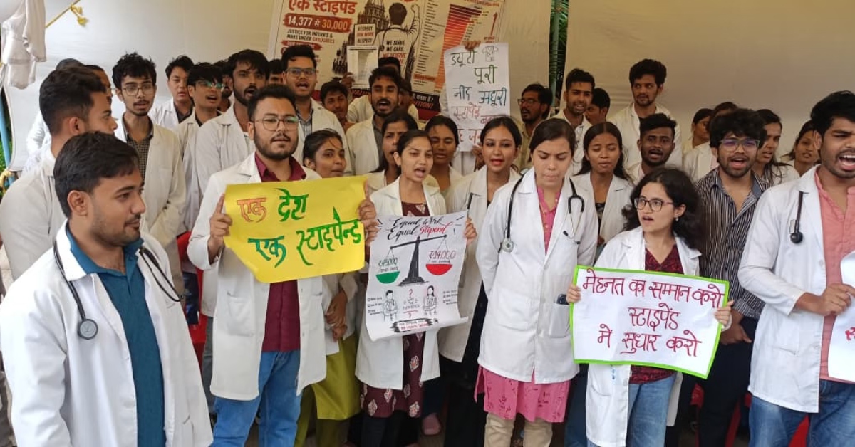 हमीदिया अस्पताल की स्वास्थ्य सेवाएं ठप: स्टाइपेंड बढ़ाने की जिद पर अड़े MBBS इंटर्न्स, अनिश्चितकालीन हड़ताल का ऐलान