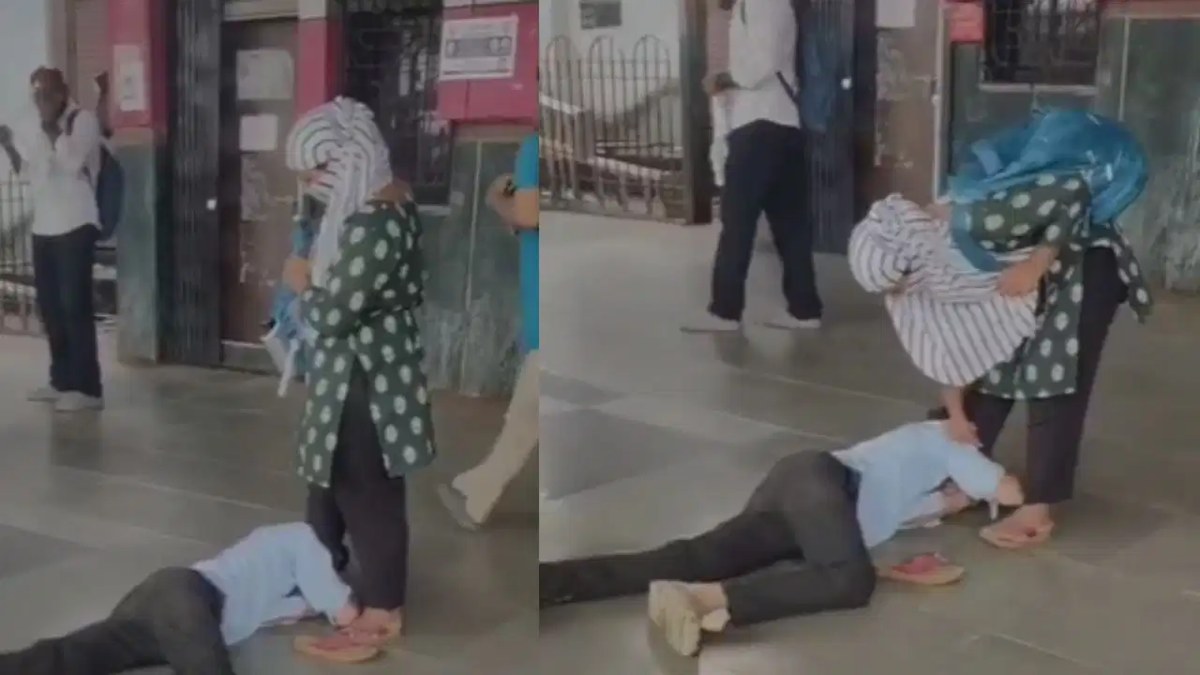 GF के पैरों में BF: मुंबई रेलवे स्टेशन पर साष्टांग गिरकर  भीड़ के सामने नाक रगड़कर मांगी माफी, VIDEO वायरल