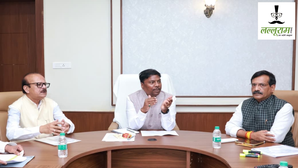 मंत्री कश्यप ने अपैक्स और जिला सहकारी बैंकों के अध्यक्षों की ली समीक्षा बैठक, कहा- सहकारिता क्षेत्र को और मजबूत बनाने पर दें जोर