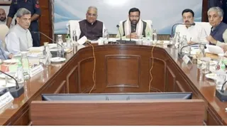 हरियाणा-NCR में प्रदूषण पर सरकार का बड़ा एक्शन प्लान, CM नायब सैनी और केंद्रीय मंत्री भूपेंद्र यादव ने बनाई नई रणनीति