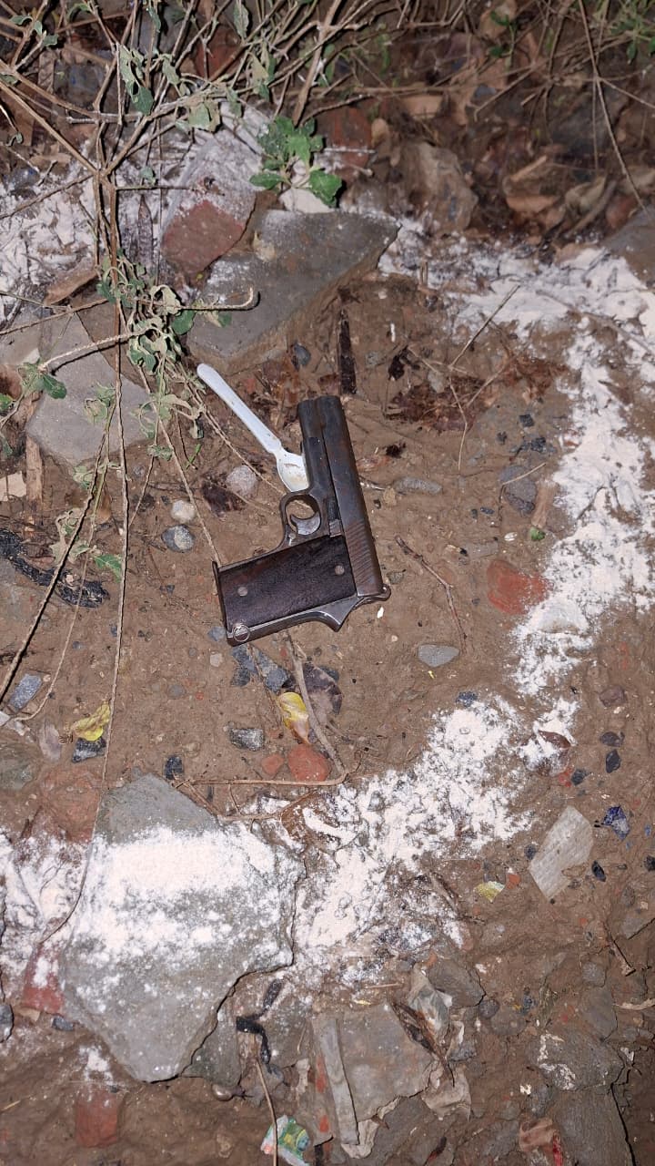 गुरुग्राम में पुलिस-गैंगस्टर मुठभेड़: 4 शूटर ढेर, 1 घायल; 3 पुलिसकर्मी भी गोली लगने से जख्मी