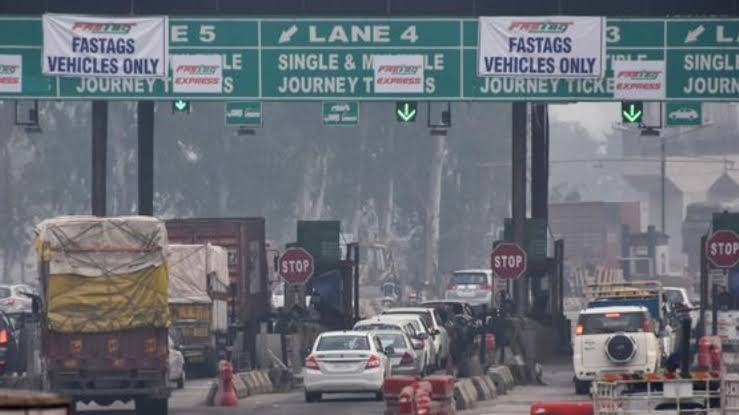 हरियाणा में सफर हुआ महंगा! 5 बड़े टोल प्लाजा पर बढ़ीं दरें, कार से लेकर कमर्शियल वाहनों तक देना होगा ज्यादा टैक्स
