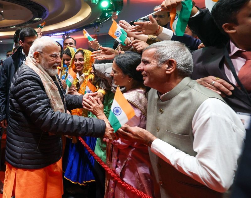 इंडोनेशिया दौरे के बाद ऑस्ट्रेलिया पहुंचे पीएम मोदी, मेलबर्न में ‘मां तुझे सलाम’ की गूंज से हुए गदगद