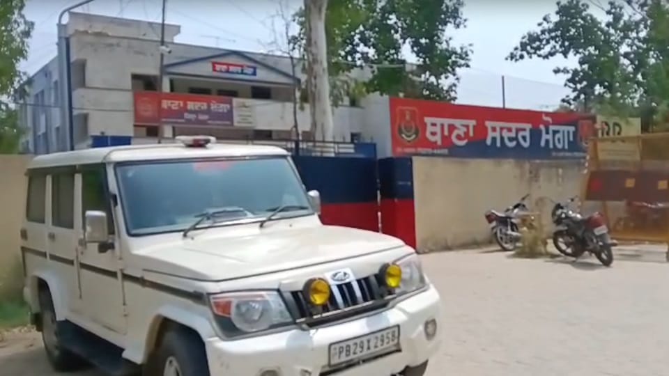 मोगा सदर थाने में देर रात धमाका, हैंड ग्रेनेड फेंके जाने की आशंका; जांच में जुटी पुलिस