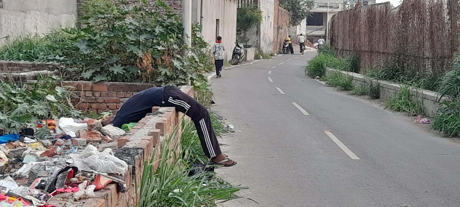 लुधियाना में कूड़े के ढेर के पास बेसुध मिला युवक, नशे को लेकर फिर उठे सवाल