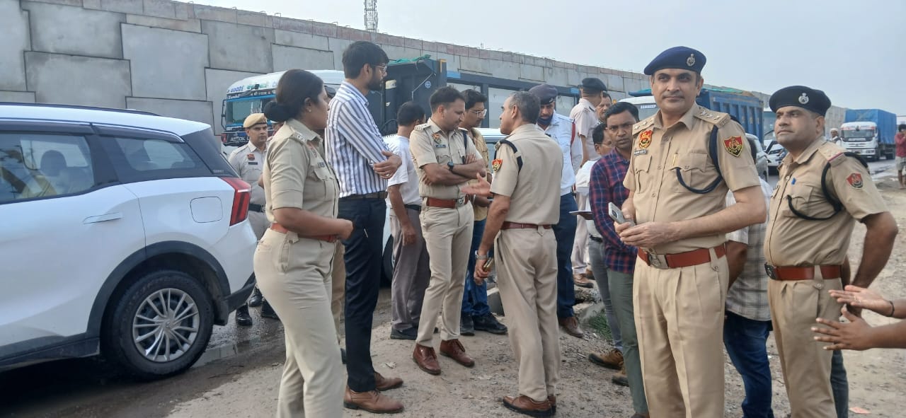 कांवड़ यात्रा 2026: गुरुग्राम पुलिस अलर्ट, दिल्ली-जयपुर हाईवे पर सुरक्षा और ट्रैफिक व्यवस्था का किया संयुक्त निरीक्षण