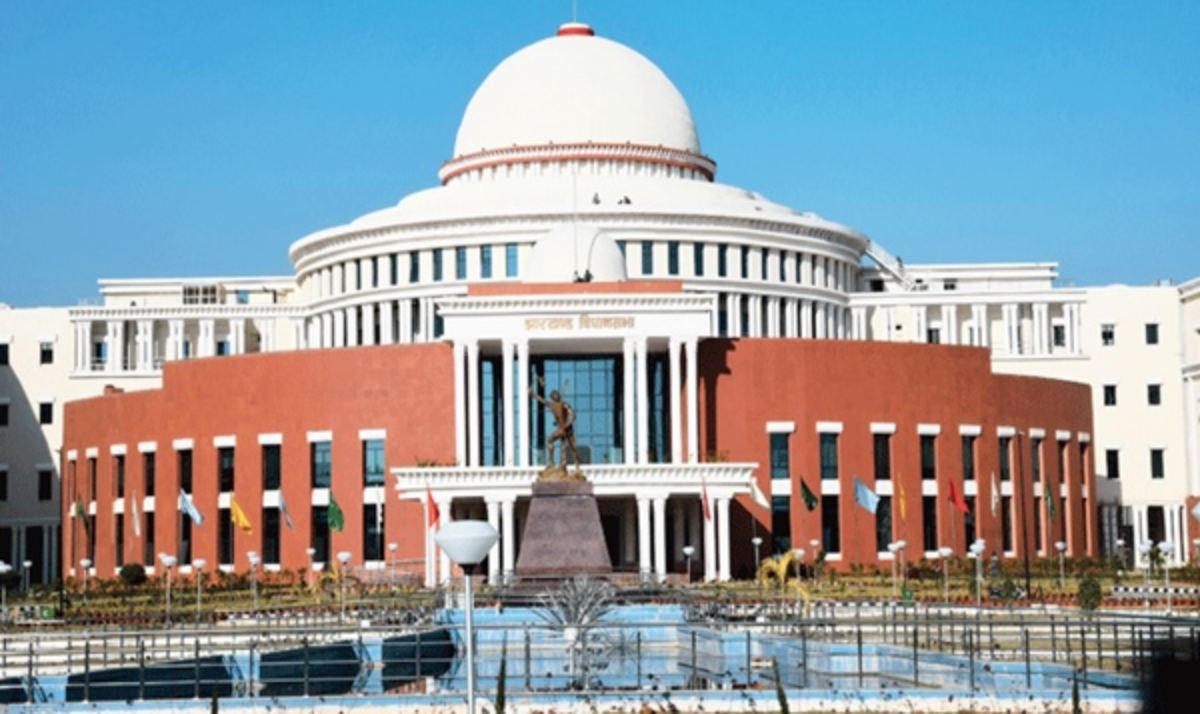 झारखंड अधिवक्ता लिपिक कल्याण निधि संशोधन बिल:  विधानसभा मानसून सत्र में आएगा बिल, मौत पर आश्रित को मिलेंगे 2 लाख रुपये