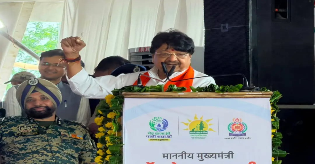 ‘घर की मुर्गी’ से लेकर महापौर की ‘गुमशुदगी’ तक… इंदौर के मंच से कैलाश विजयवर्गीय ने ये क्या कह दिया?