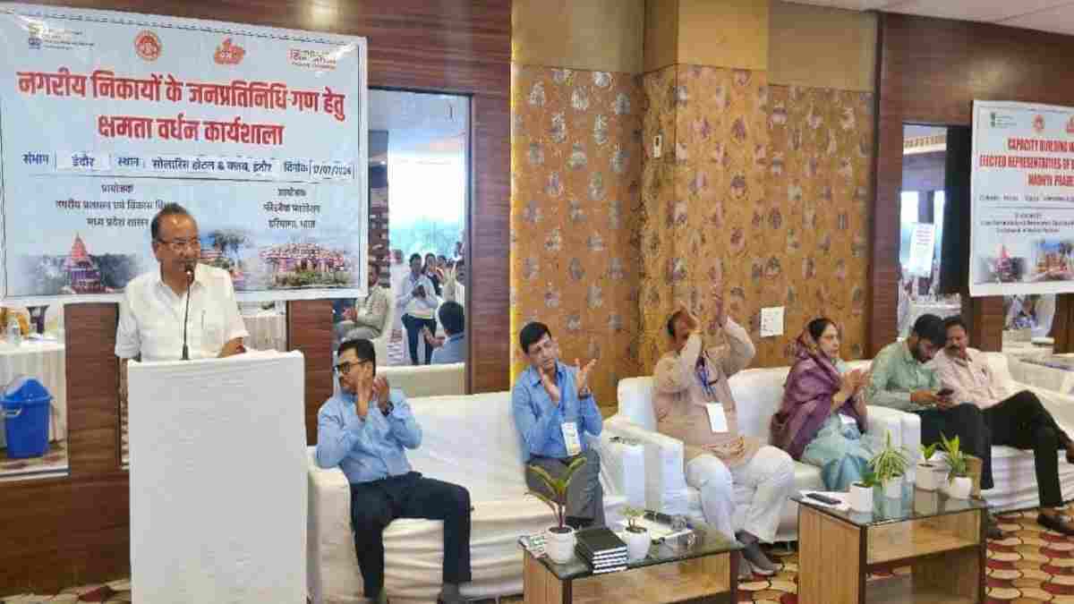 “स्वच्छता सिर्फ झाड़ू नहीं, जनआंदोलन बने”… इंदौर में गूंजा राजस्थान मॉडल, बोले के.के. गुप्ता- गंदगी फैलाने वालों पर हो सख्त कार्रवाई