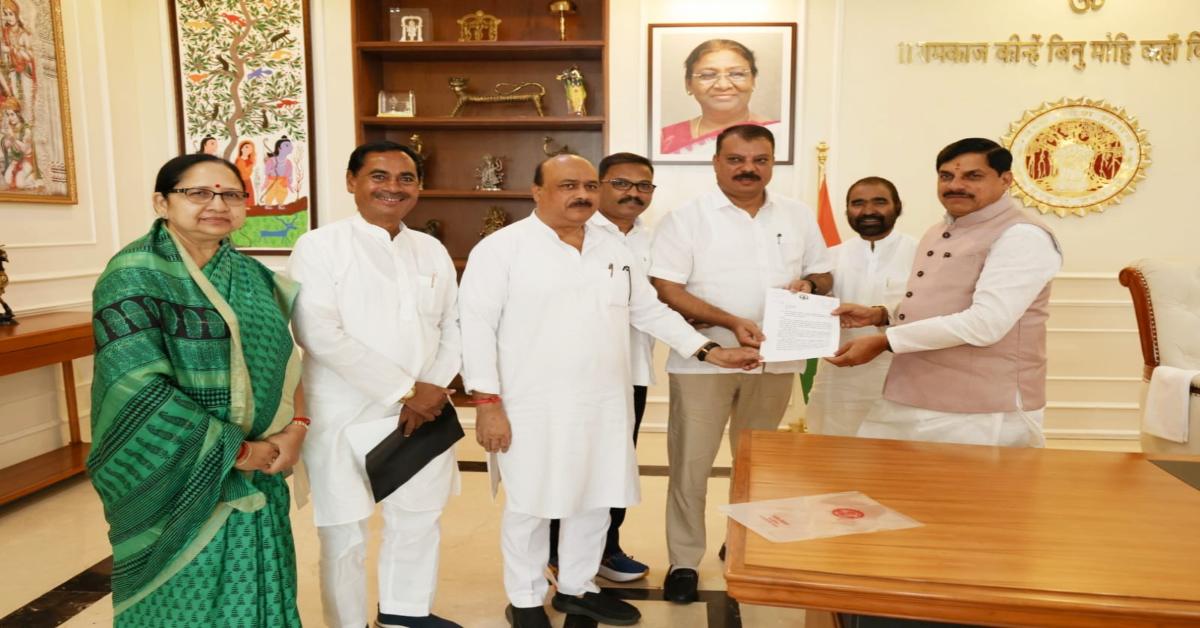 रीवा में आदिवासी नेता की हत्या: कांग्रेस प्रतिनिधिमंडल ने CM से की मुलाकात, निष्पक्ष जांच की मांग